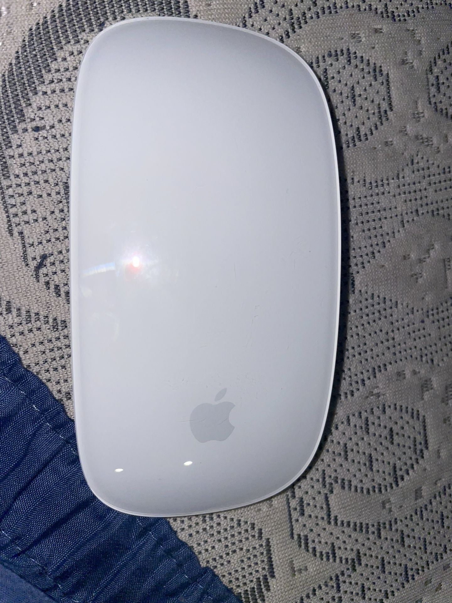 Magic Mouse (USB‑C) - White Multi-Touch Surface
