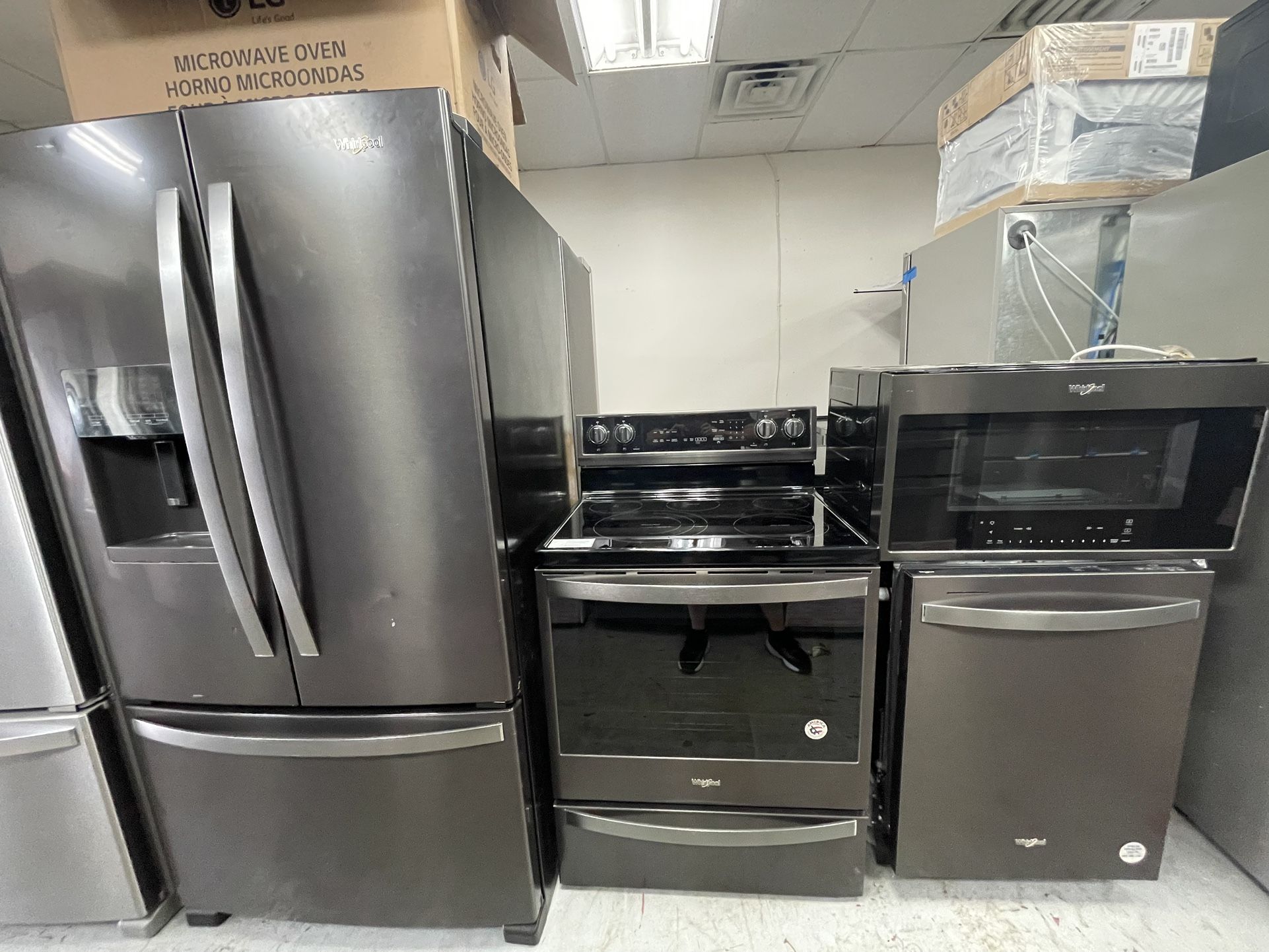 New Scratch And Dent Kitchen Package By Whirlpool