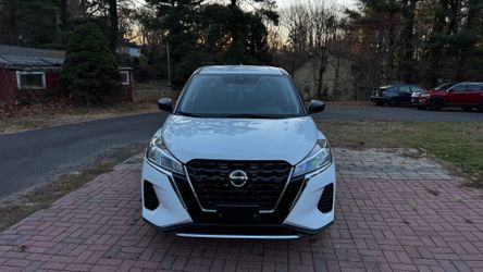 2021 Nissan kick
