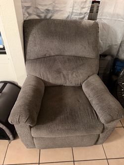 Recliner chair