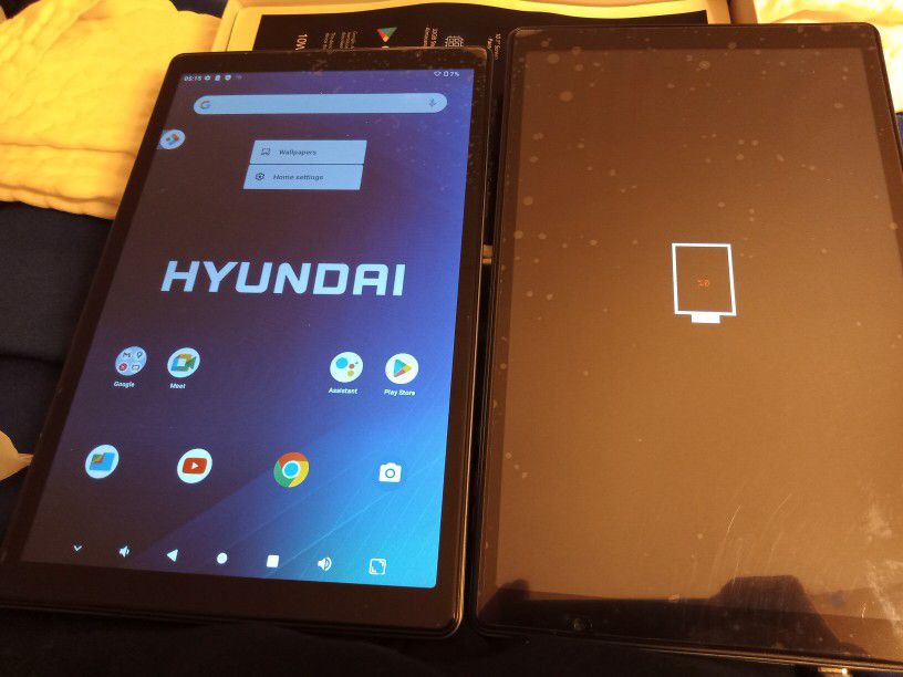 Hyundai Tablet 