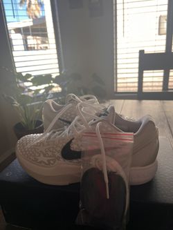 Nike Zoom Kobe 6 Pro Tro Star 2’ Sail/Black Sneakers