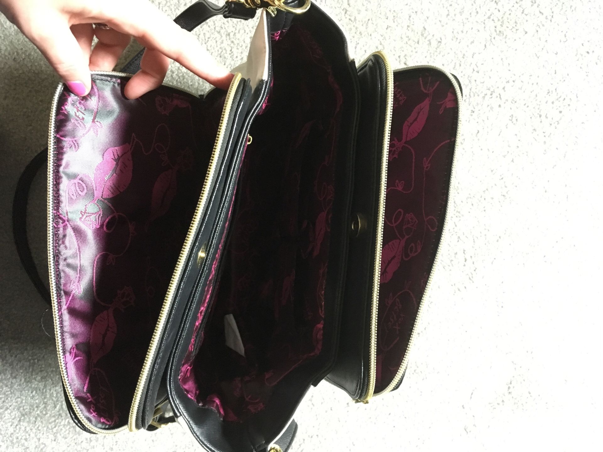 Betsy Johnston Black & White Purse