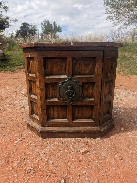 Solid Wood Entry Cabinet