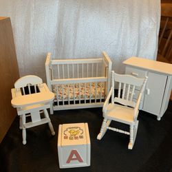 Dollhouse Nursery Set