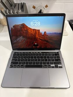 MacBook Pro en excelente estado