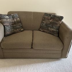 Sofa/Loveseat