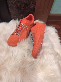 Orange PUMA Men's Shoes Size 11 US No Damage