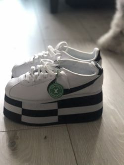 SZ 9: COMME des Garcons x Wmns Cortez “Check White” for Sale SZ 9: COMME des Garcons x Wmns Cortez “Check White” for Sale