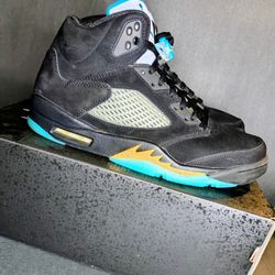 Aqua 5's Mens Size 10.5
