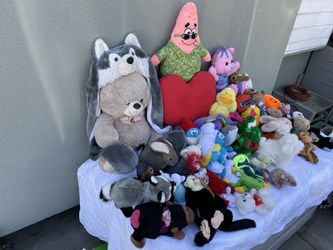 Lot of stuffed toys