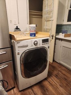 LG Ventless Washer/Dryer Combo