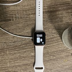 Apple Watch Series 5 40 mm