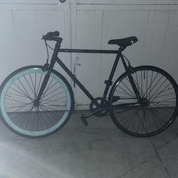 6KU fixie with spare wheel