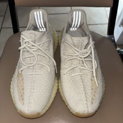 Adidas Yeezy Booost Size 8 1/2 