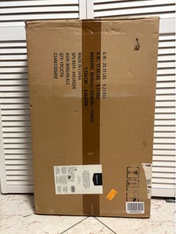 Amazon Basics Foldable Metal Dog Crate (Model 9001-30B) – 30-Inch, Double Door – Brand New! $45