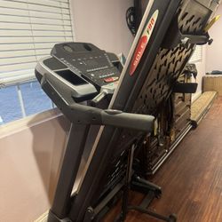 Treadmill 