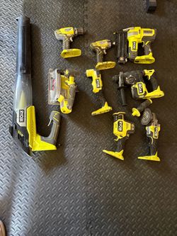 Ryobi tool set