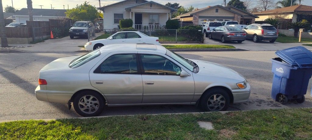 2001 Toyota Camry