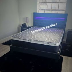 BLACK EDITION - NEW QUEEN PILLOW TOP MATTRESS AND BOX SPRING 