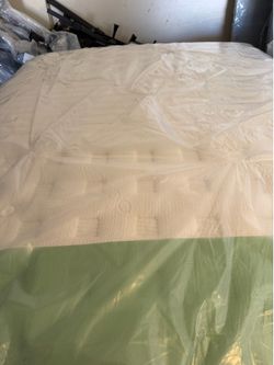 Queen size bed mattress avocado extra firm mattress tight top ultra nectar Casper Dreamcloud purple rejuvenate premier Aireloom Kluft beautyrest black