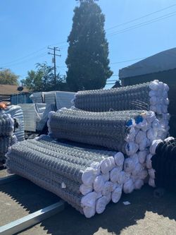 8 ft x 50 ft - Chain-Link Fence