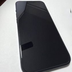 Unlocked iPhone 13 With 100% Health