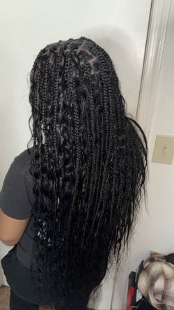 Knotless Braids 