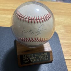 Bernie Williams autographed baseball 1996 Wrld Series 