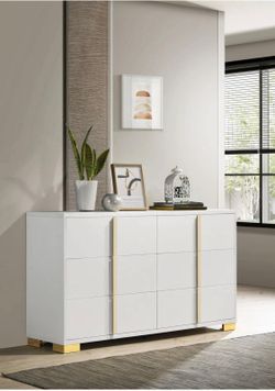 Jellisa 6-Drawer Dresser