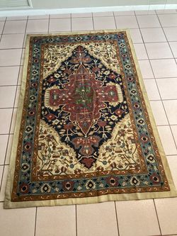 5x8 Handmade Kashmiri Aari Embroidery Rug