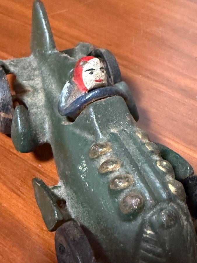 Antique 1910s Cast Iron Hubley Fish Tail Race Car Collectible Toy Made In USA