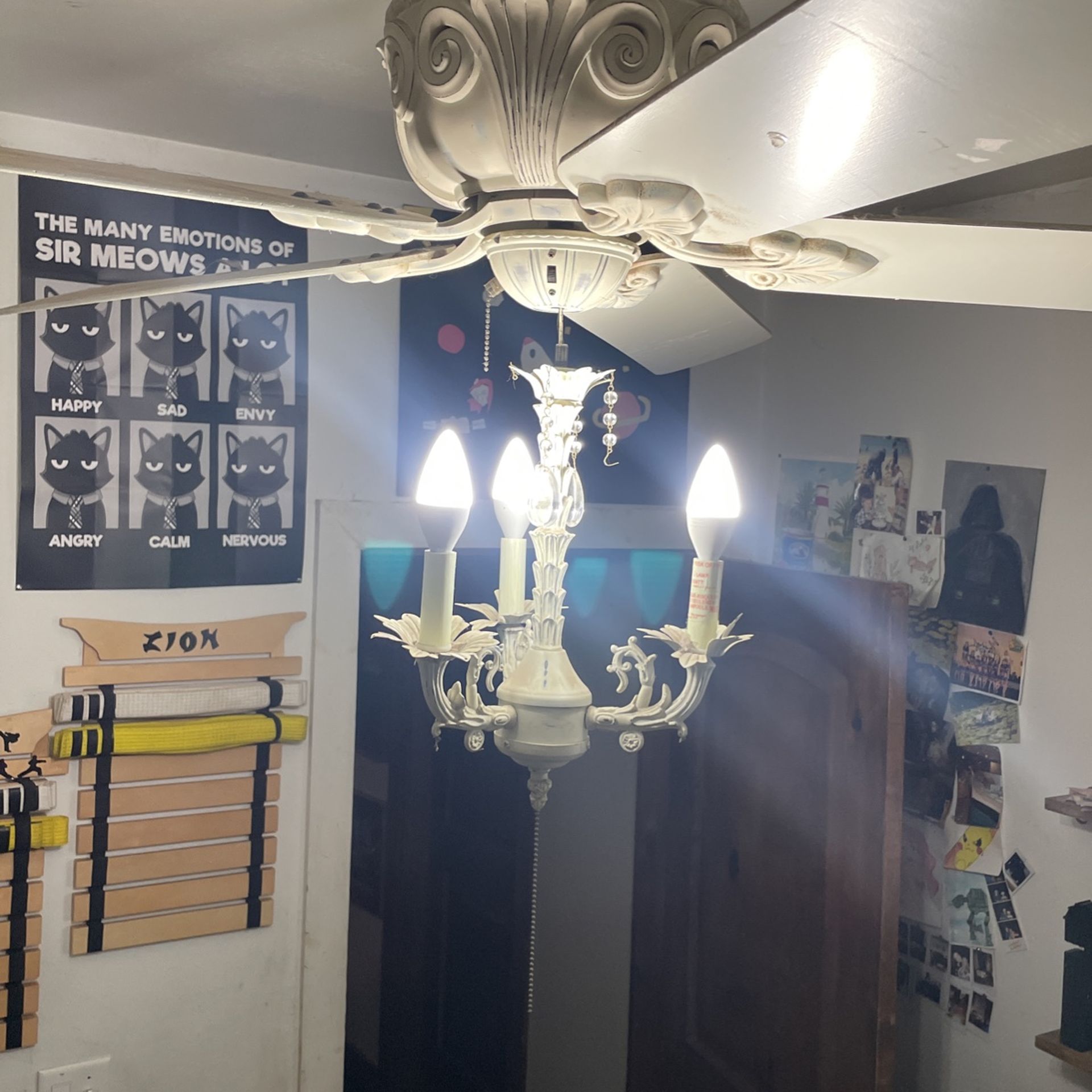 Beautiful White Fan Chandelier Shabby Shiek