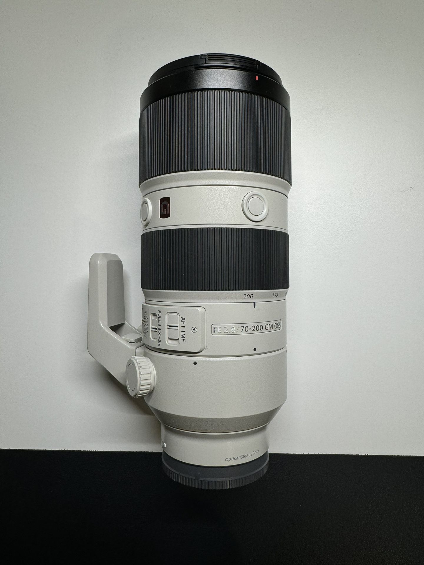 Sony FE 70-200mm f/2.8 GM OSS Full-Frame Autofocus Lens