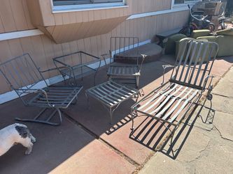 Vintage cast iron patio furniture set