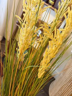 Artificial Pampas Grass Stem Bundle