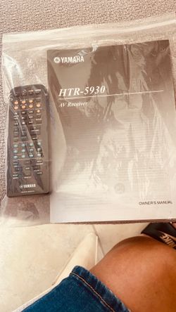 Yamaha HTR-5930 AV Receiver with remote & manual