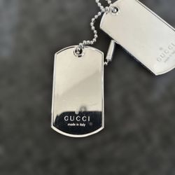 Gucci Dog Tags Chain 