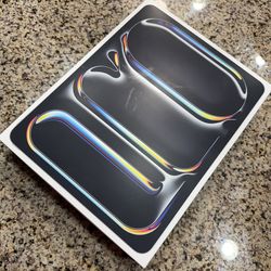 iPad Pro M5,13 Inch, 1TB, nano-texture glass, wifi+cellular