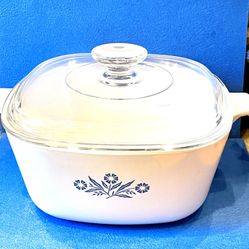 Vintage Corning Ware 2.5 Quart Dish
