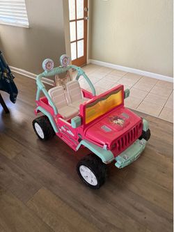 Electric toy truck