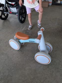SEREED balance bike