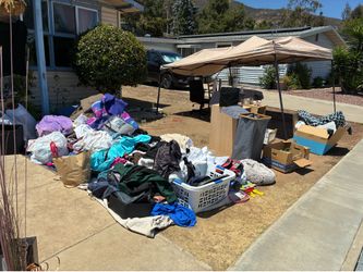 Free - Everything Must Go