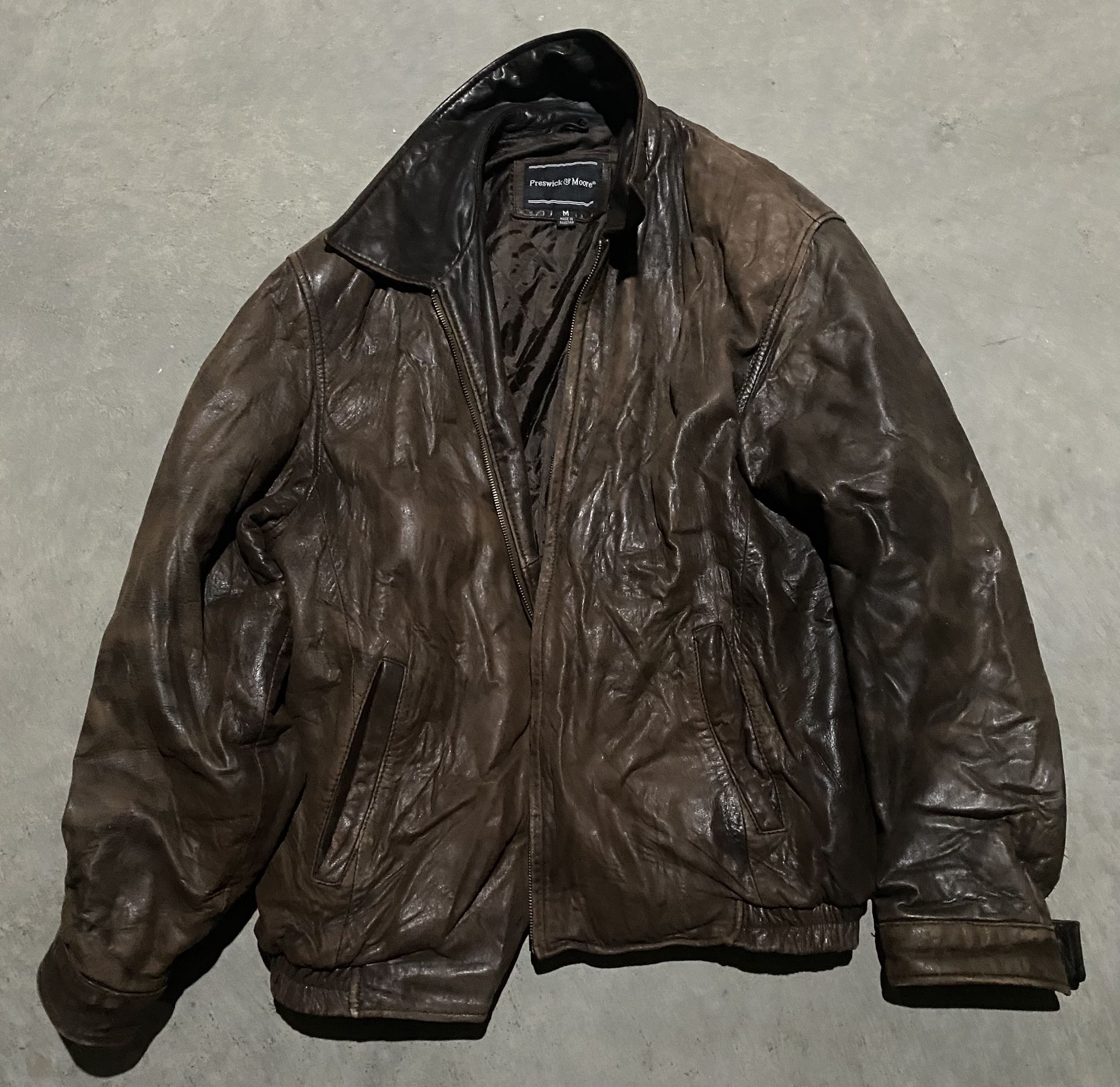Preswick and Moore Men’s Jacket. Size: Medium
