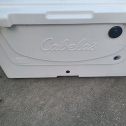 Cabela's Polar Cap Equalizer 60-Quart Cooler