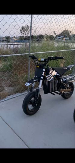 76v razor(trade for x3 or lbx)