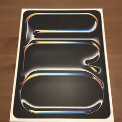 iPad Pro 13 inch With New M5 Chip 2TB Wi+Fi + Cellular 5G BRAND NEW - BOX SEALED - UNLOCK