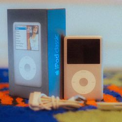 Apple iPod Classic Grey - 6th Gen - 80GB #6