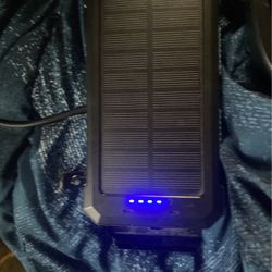 Portable Solar Power Bank 