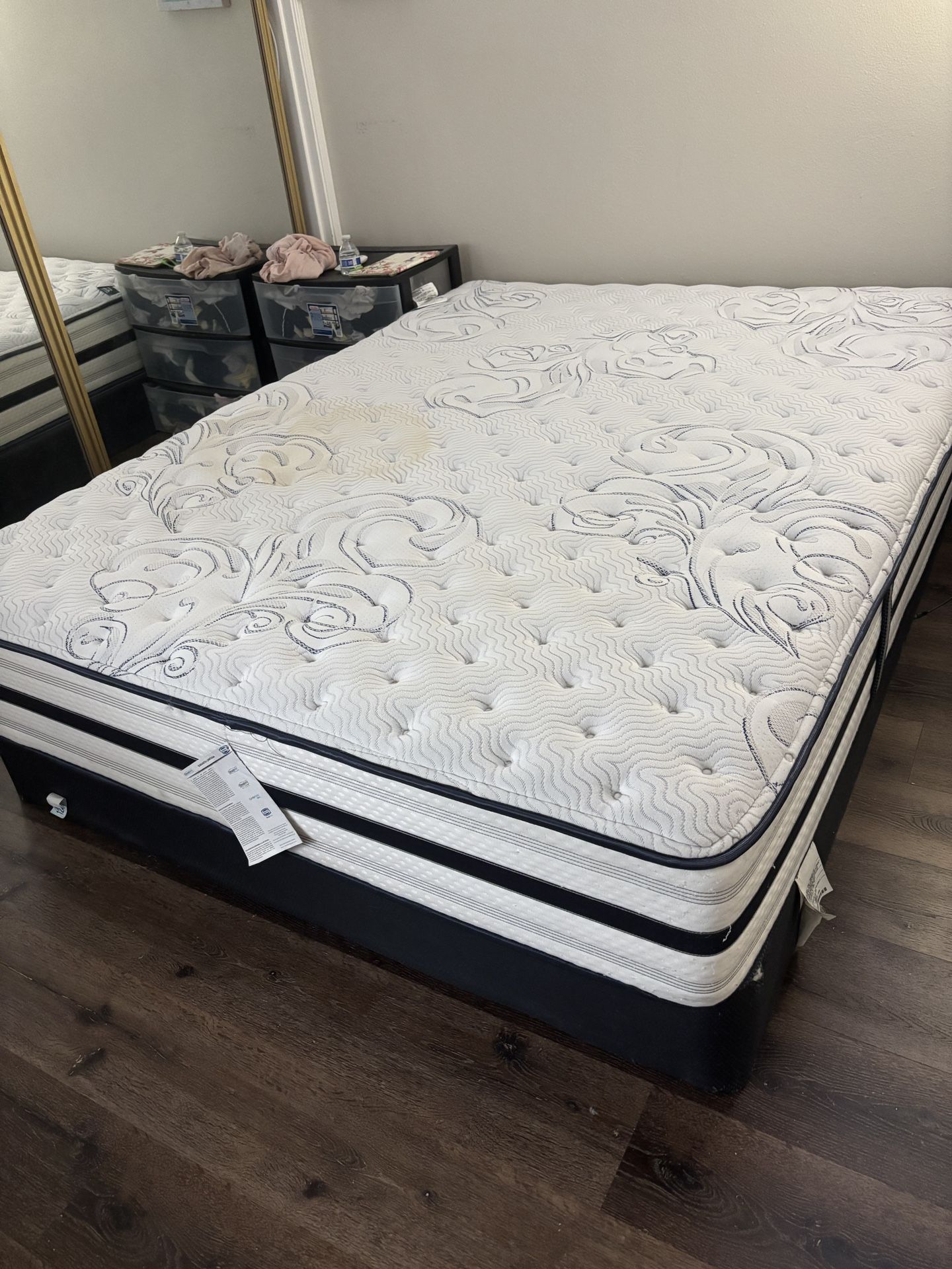 Used Mattress And Spring Box